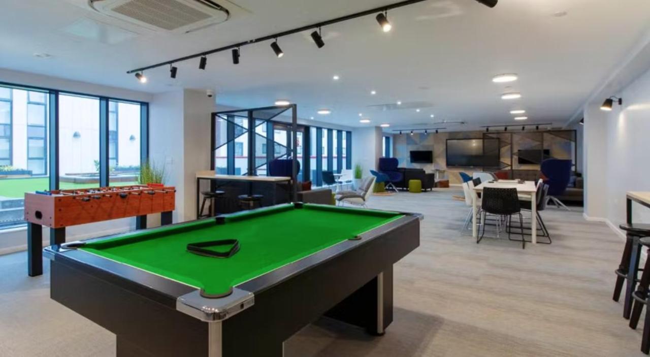 Vibrant Ensuite Rooms, BOURNEMOUTH - SK Bornemouth Extérieur photo